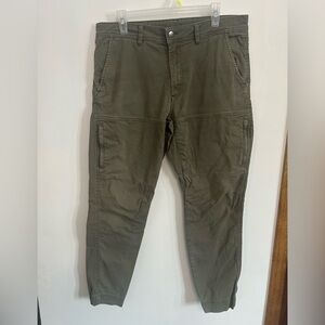 tentree Organic Cotton Men's Earthy Green Chinos